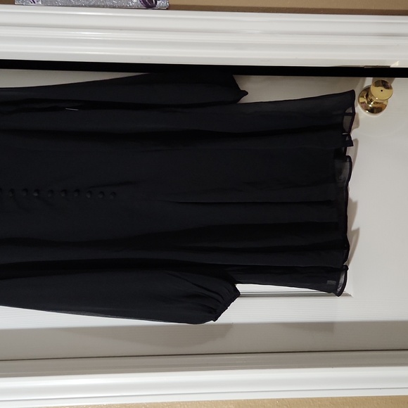 Black balloon sleeve dress - Picture 4 of 5